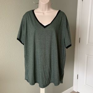 Olive stretchy tshirt with black detail